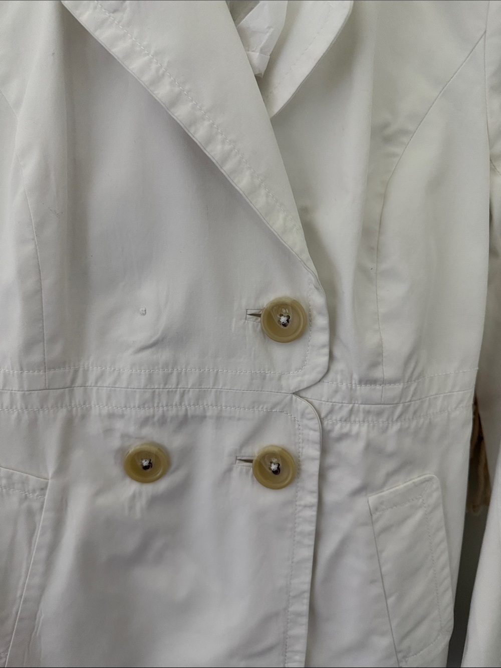 Banana Republic Cream Double-Breasted Trench Coat - Picture 2 of 9